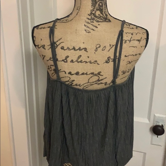 Grey Tank Top - Picture 2 of 4